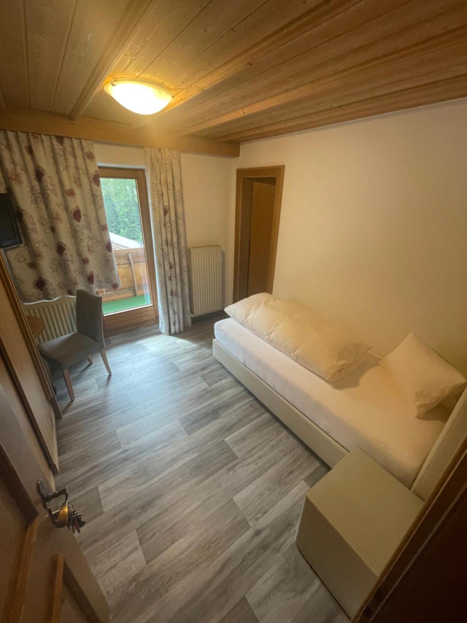Hotel Edi Samnaun Zewnętrze zdjęcie