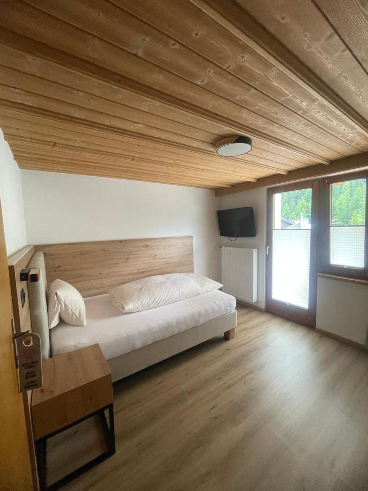 Hotel Edi Samnaun Zewnętrze zdjęcie